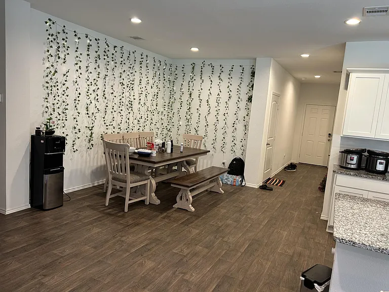 3305 Cold Swan Ct — Photo 5