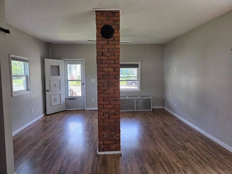 829 E Lackawanna Ave #1 — Photo 12