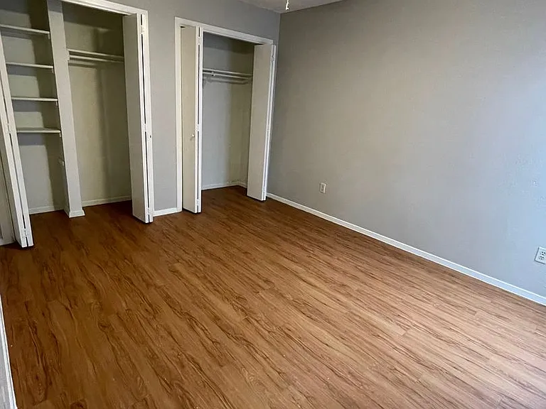 3615 Leafield Dr — Photo 12