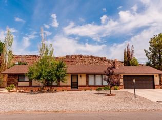 1176 Junipero Serra Dr, Saint George, UT 84790