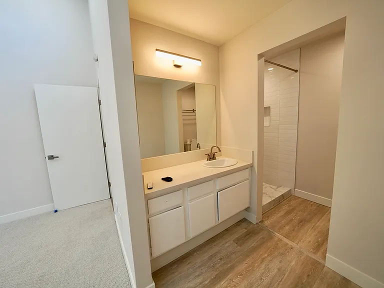 16681 Green Ln #3 — Photo 4