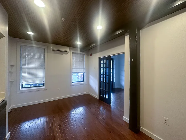 THE PORTLAND APARTMENTS — Photo 37