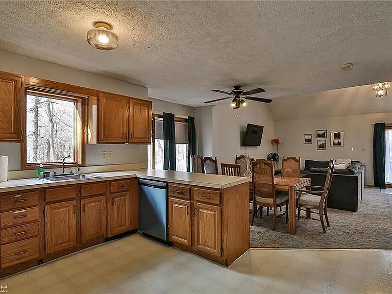267 Brier Crest Rd — Photo 14