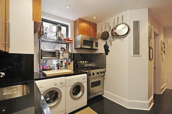 Rented by Citi Habitats | media 9