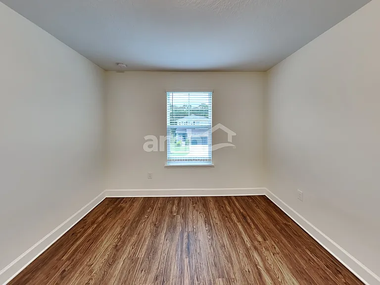 911 Walden Pond Dr — Photo 18