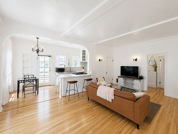 3rd image of 854 4th St #2E