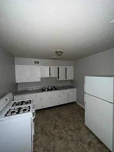 200 Solon Rd Photo 1
