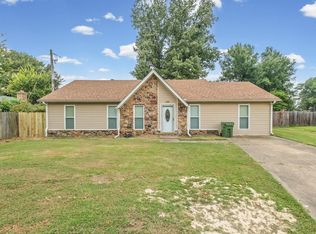 7869 Sweet Bark Rd, Millington, TN 38053