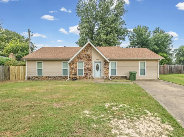 7869 Sweet Bark Rd, Millington, TN 38053
