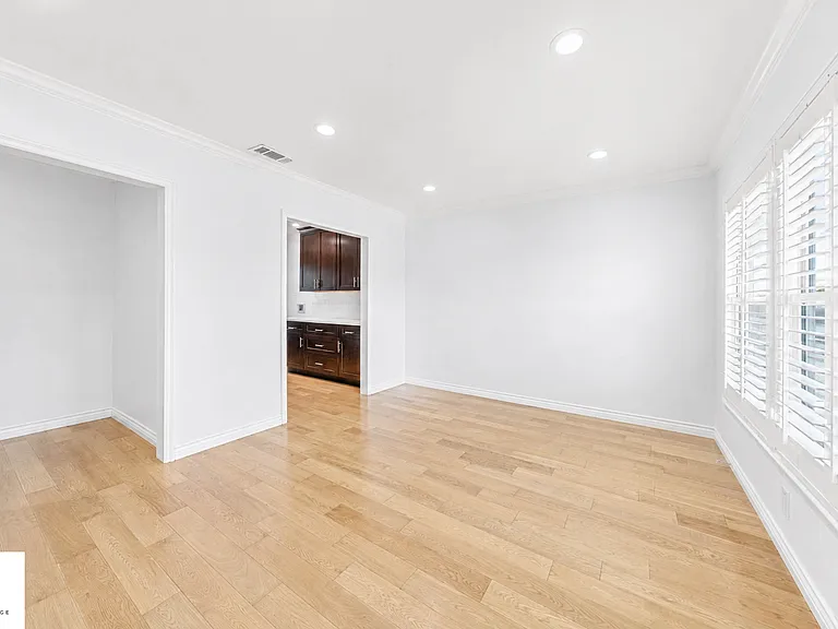 4854 Halkett Ave — Photo 1