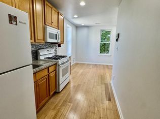 1919 N 32nd St FLOOR 3, Philadelphia, PA 19121