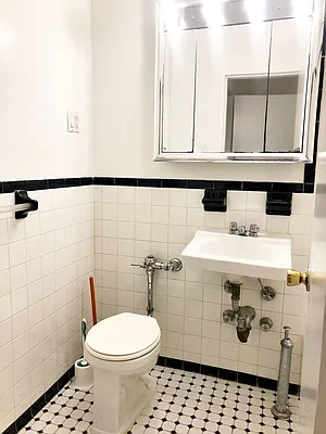 Rented by Zumper Inc | media 20