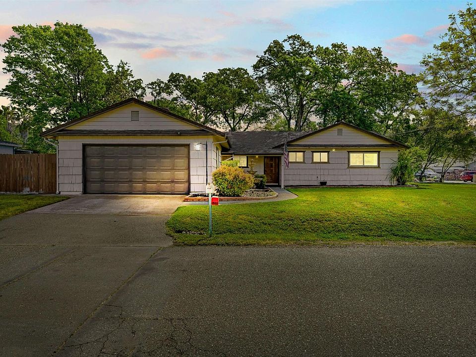 1st image of 7700 Oakwood Ln