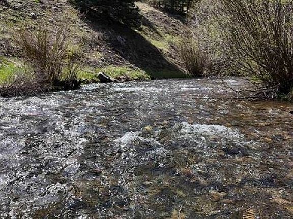 3rd image of 26 Valley Of The Pines