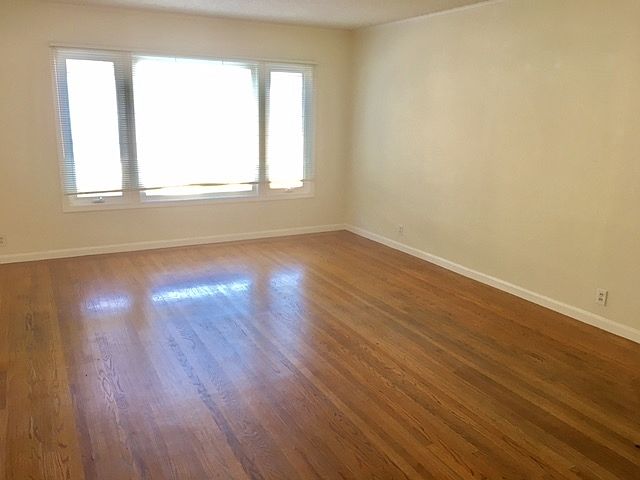 1st image of 1674-1676 Funston Ave #1674