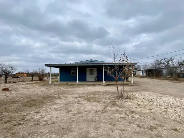 120 Grissom Dr, Del Rio, TX 78840