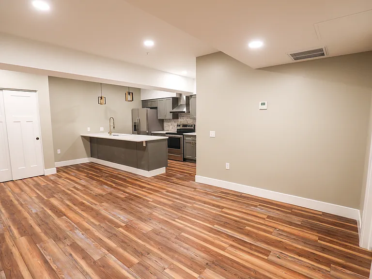 2101 Orchard Rd — Photo 5