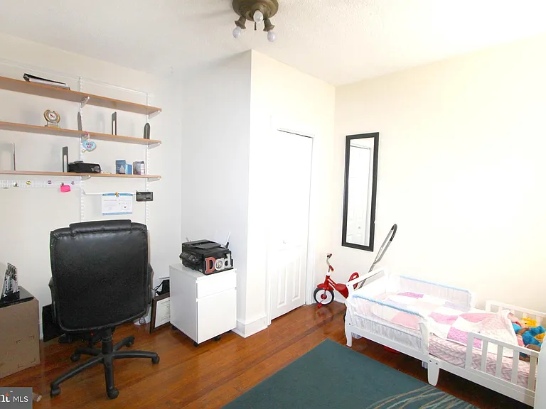 8422 Germantown Ave #2A — Photo 13