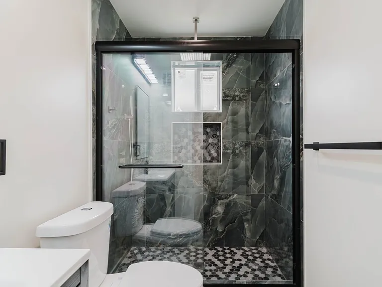 7732 Etiwanda Ave — Photo 19