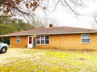 220 Damascus Rd, Russellville, AR 72802