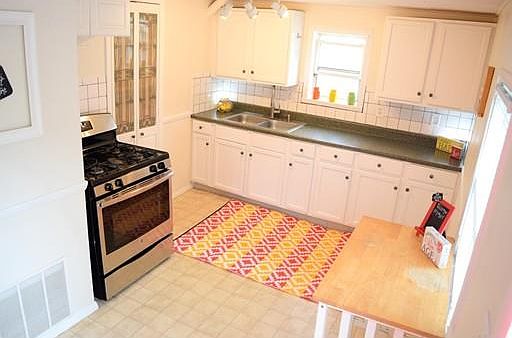 3rd image of 35 Ocean Ave