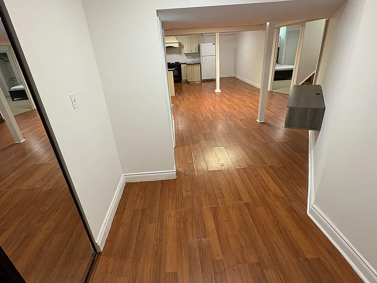 48 Londonderry Dr #BASEMENT — Photo 9