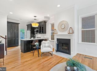 709 E St NE, Washington, DC 20002