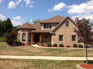 365 Brackmann Ave, Crete, IL 60417