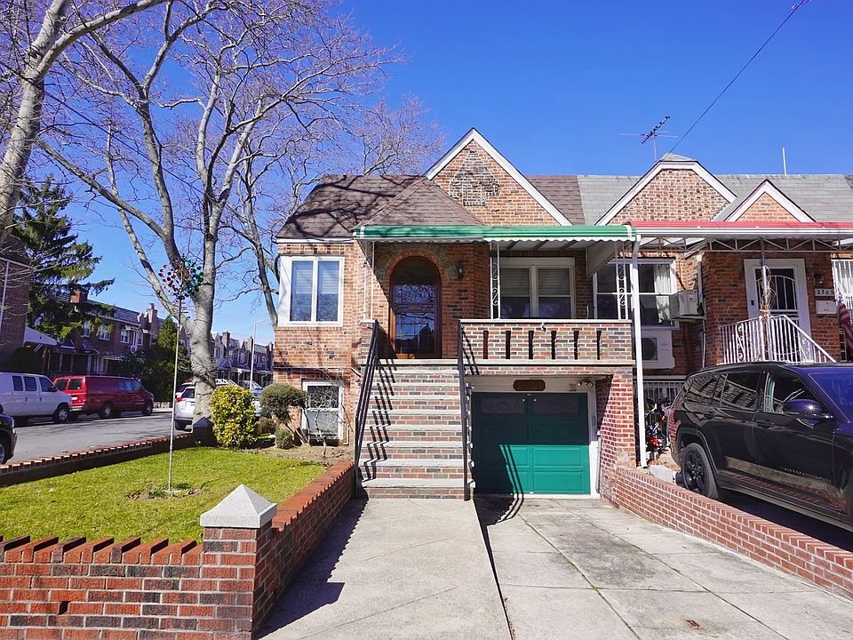 1st image of 2701 Avenue W