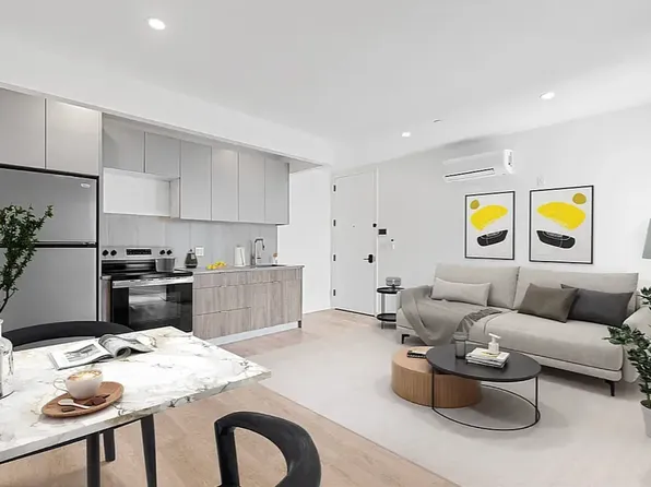 172-02 Hillside Avenue image 1 of 12