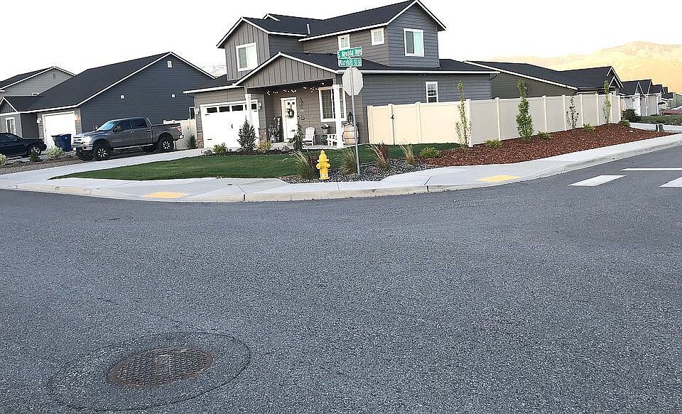 1st image of 336 S Nevada Ave