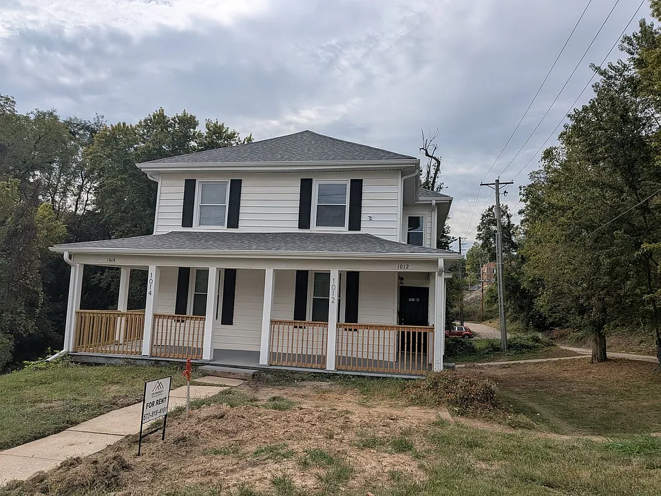 1012 E Capitol Ave