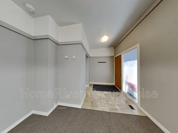 2688 W Grover Ct, Boise, ID 83705