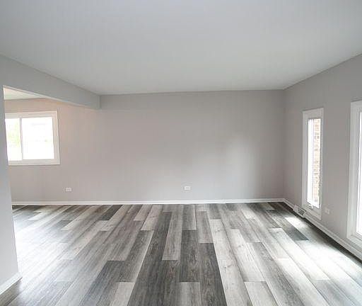 4th image of 515 S Blackstone Ave
