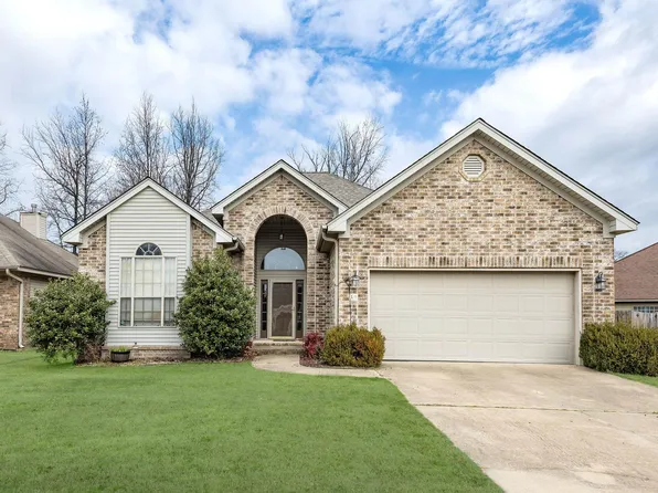 39 Wedgeside Dr, Little Rock, AR 72210