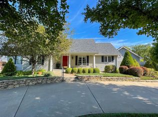 2501 Saint Andrews Ln, Salina, KS 67401