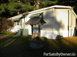4 Willow Cir, Brimfield, MA 01010