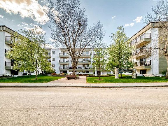 3rd image of 723 N 57th Ave SW #309