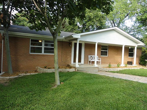 2nd image of 433 Wayne Dr