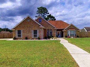 6390 Jenny Ln, Lumberton, TX 77657