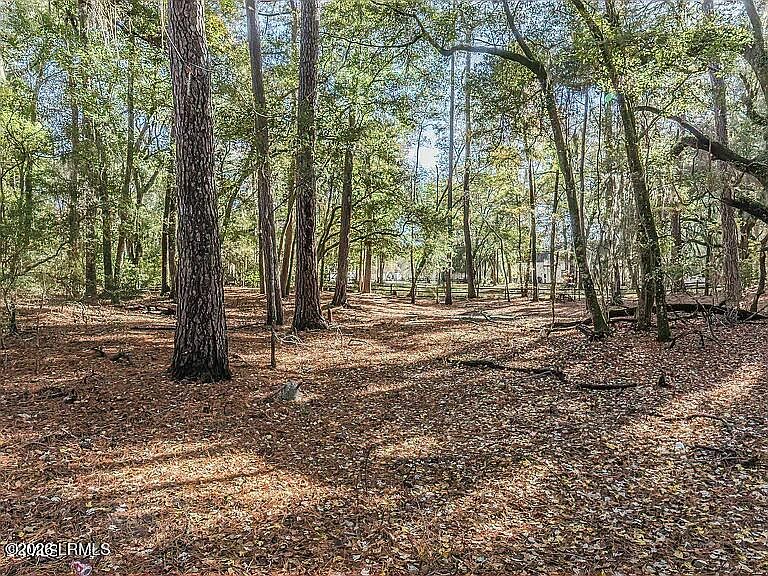 1st image of 386 Brickyard Point Road S