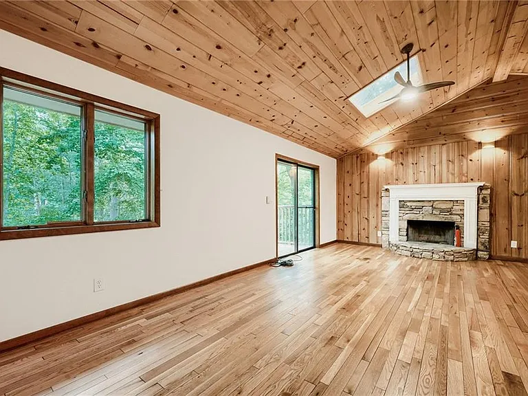 570 Idlewood Dr NW — Photo 14