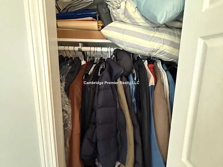2 Bancroft St #3 — Photo 12