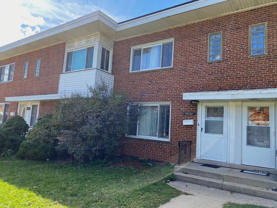 1st image of 4909 Carol St #D
