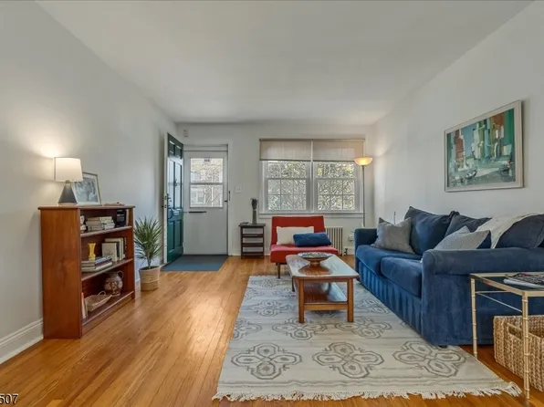 40A Meadowbrook Pl, Maplewood Twp., NJ 07040