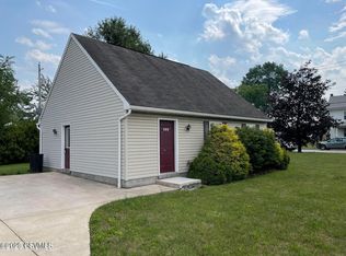 945 Buffalo Rd, Saint Matthews, PA 17837