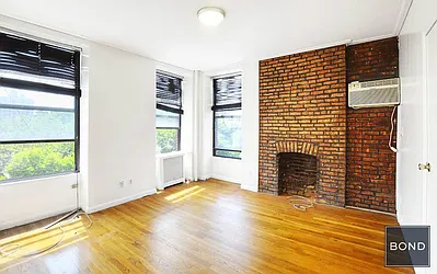 Rented by Bond New York