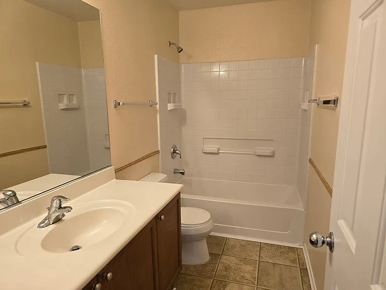 9160 Column Ct — Photo 28