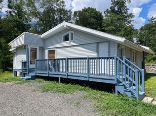 37 Mason Ave, Waterbury, CT 06708