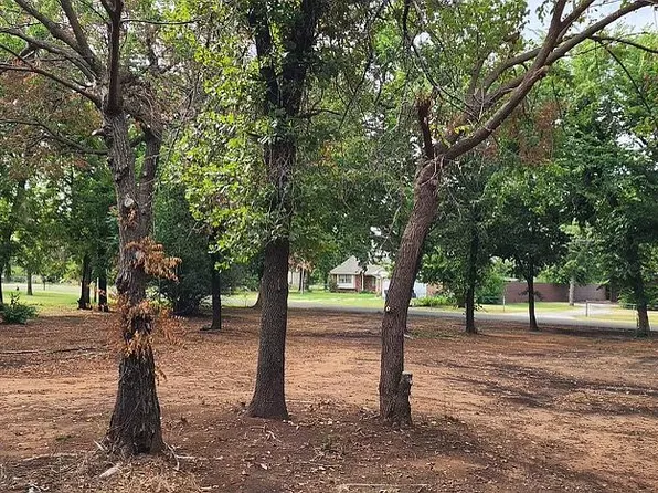 1213 N Pine St, Oklahoma City, OK 73130